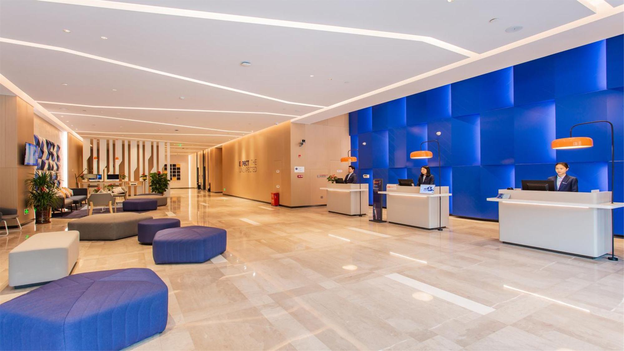 Holiday Inn Express Jiangmen Jianghai By Ihg Exterior photo